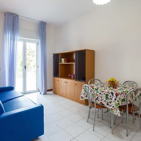 Centro Vacanze Domus M.G. San Benedetto del Tronto Exterior photo
