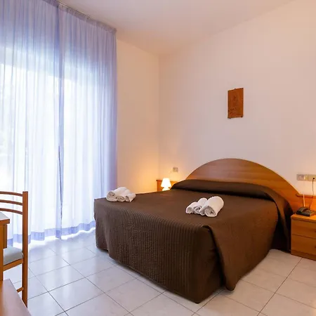 Centro Vacanze Domus M.G. San Benedetto del Tronto Exterior photo