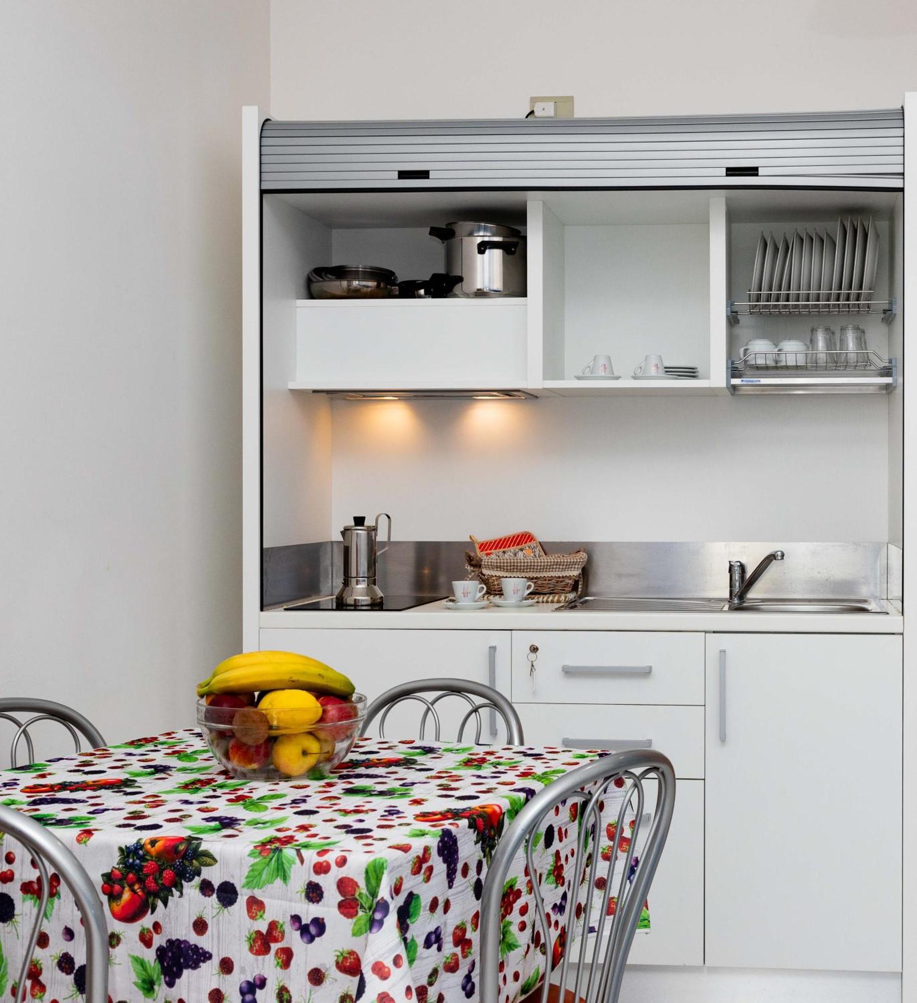 Hotel Centro Vacanze Domus M.g. 3*