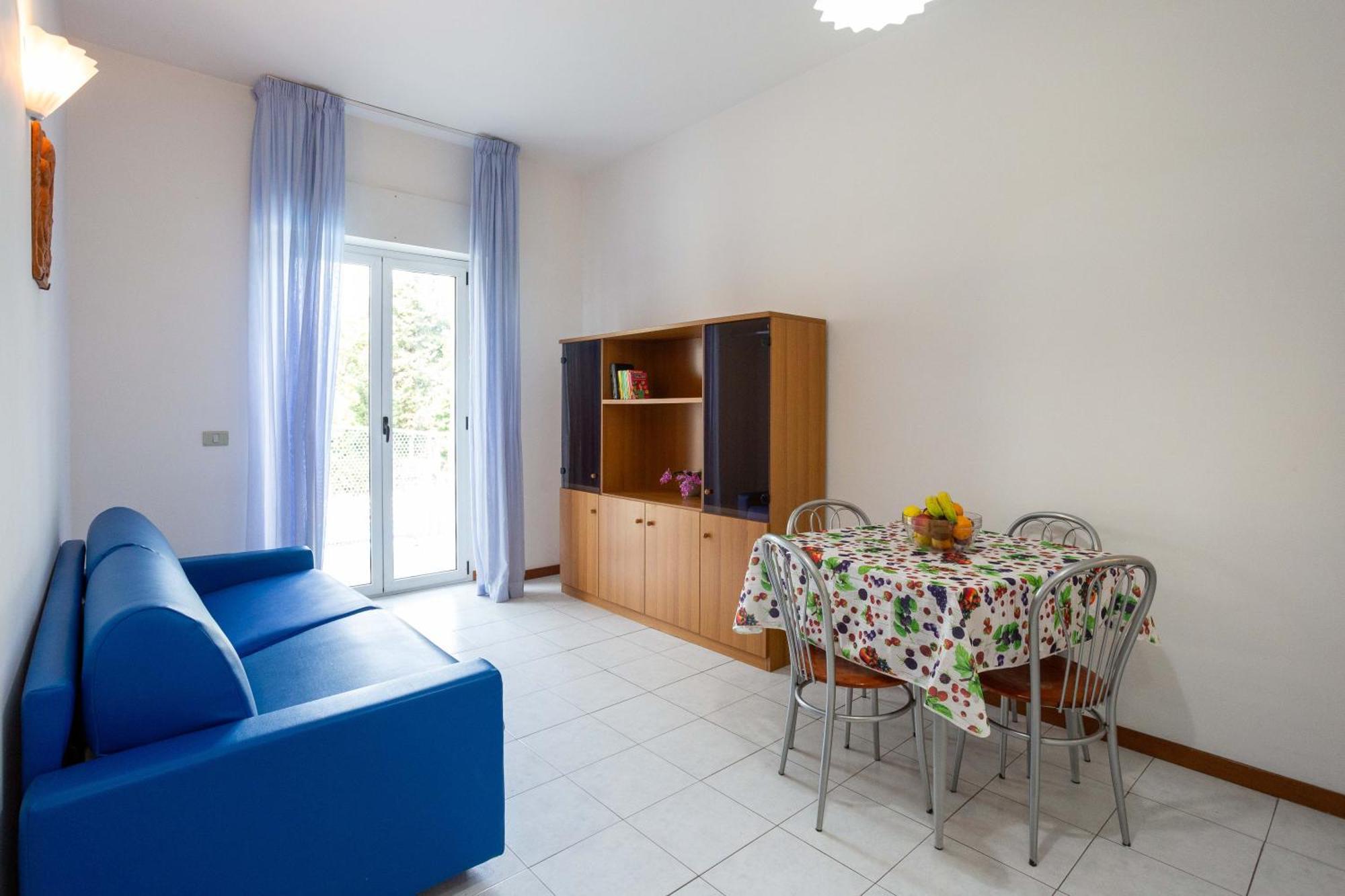 Centro Vacanze Domus M.g. 3*